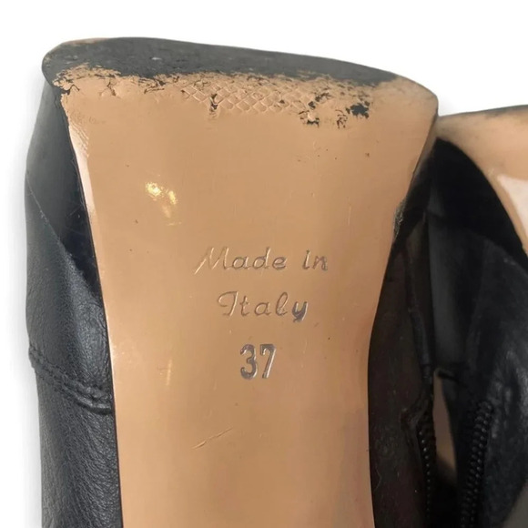 Arnold Churgin Black Leather Knee  High Heeled Boots - Picture 8 of 10